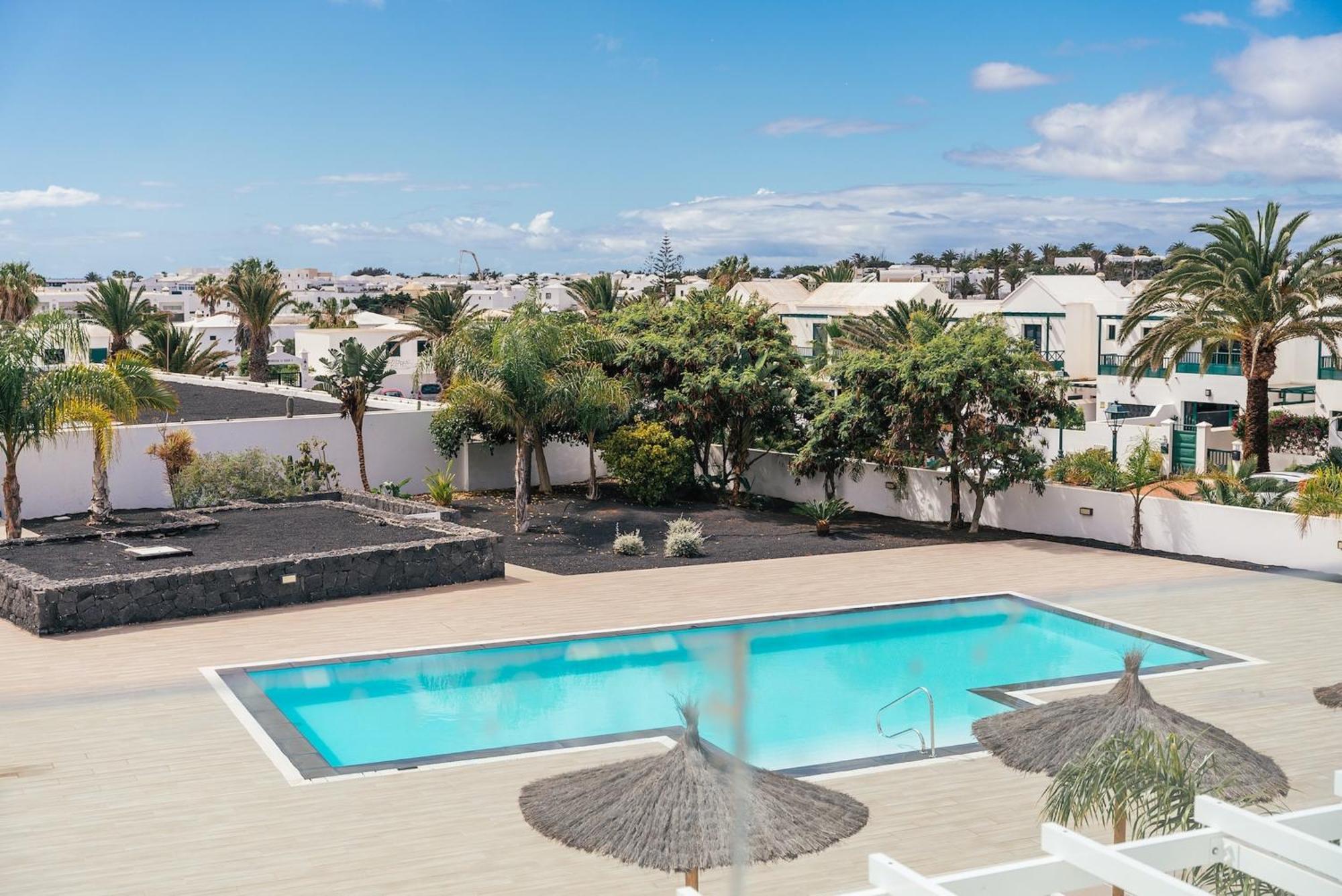 Apto Rebeca By Hh Aa, Wifi & Pool Costa Teguise Luaran gambar