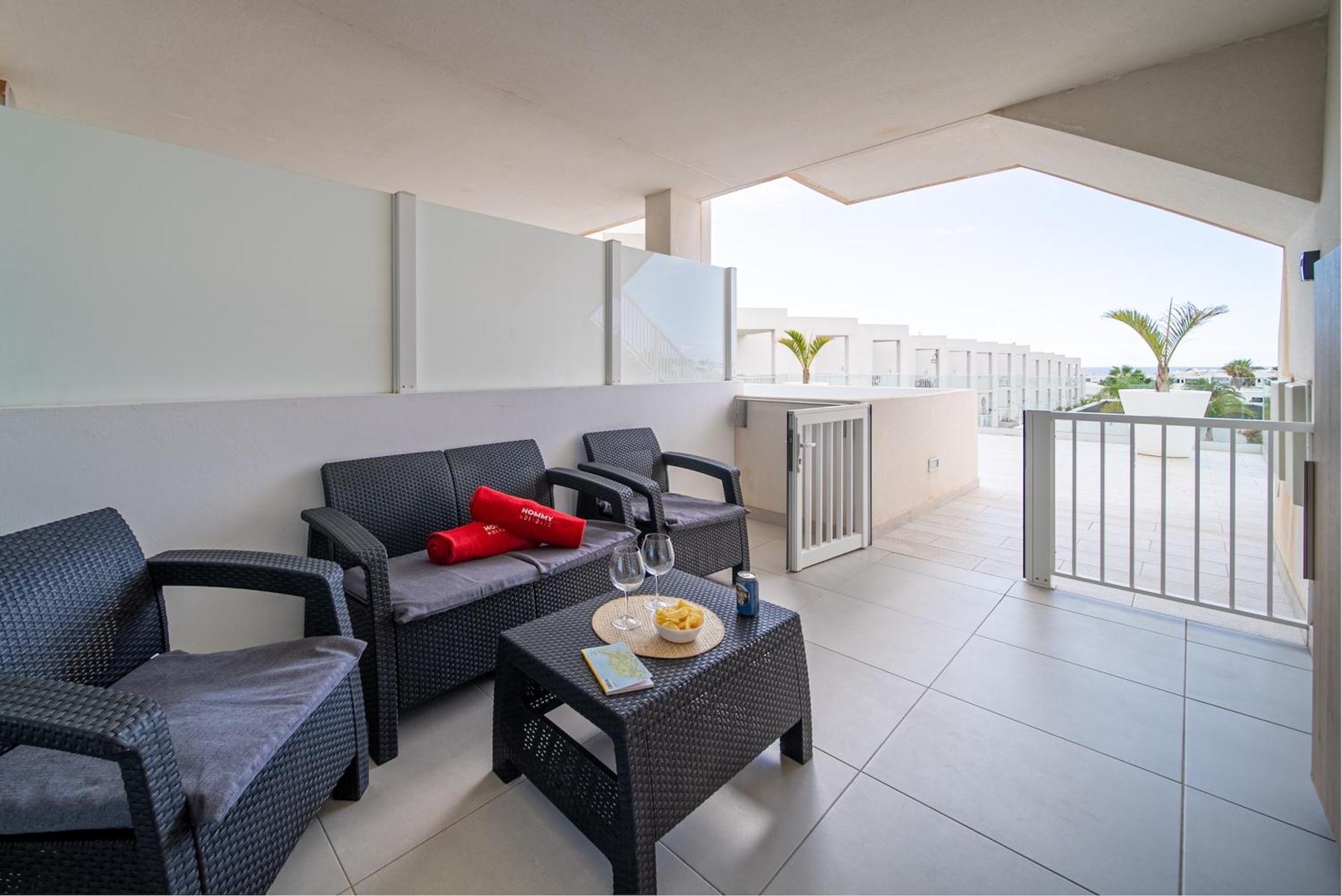 Apto Rebeca By Hh Aa, Wifi & Pool Costa Teguise Luaran gambar